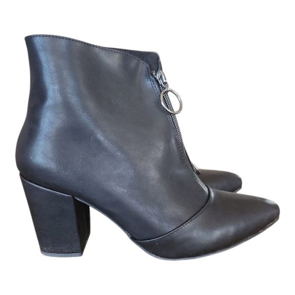 Black Zip Faux Leather Ankle Boot Black Pointed toe Block Heel 8 - Picture 6 of 9